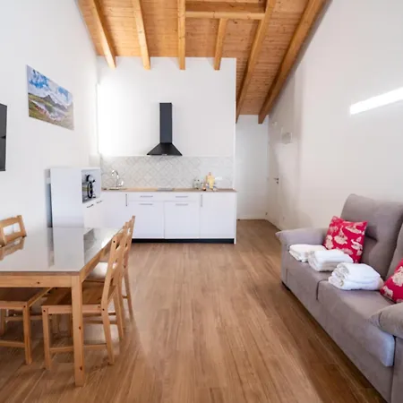 Casa Vina Refugio Rural Moderno 2 Y 4 Pax Calera